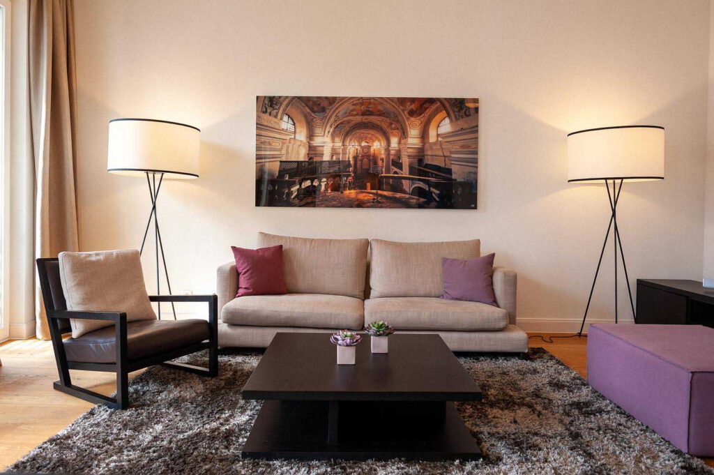 Wohnzimmer des Executive Apartment in den The Wellem Residences in Düsseldorf