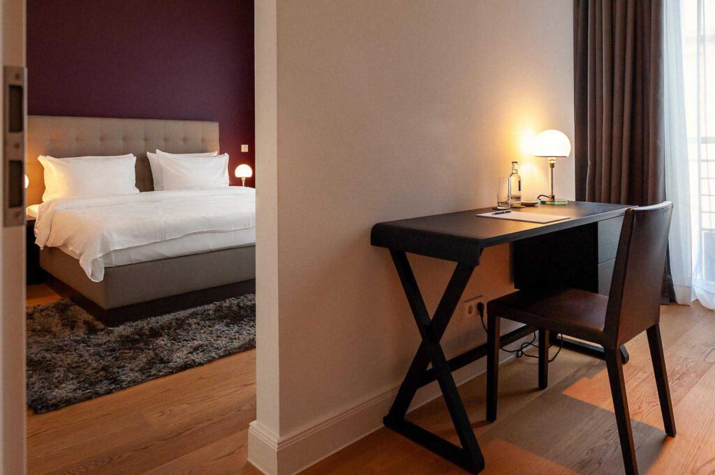 Schlafzimmer des Executive Apartment in den The Wellem Residences in Düsseldorf