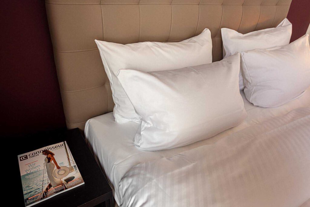 Schlafzimmer des Executive Apartment 2 Bedrooms in den The Wellem Residences in Düsseldorf