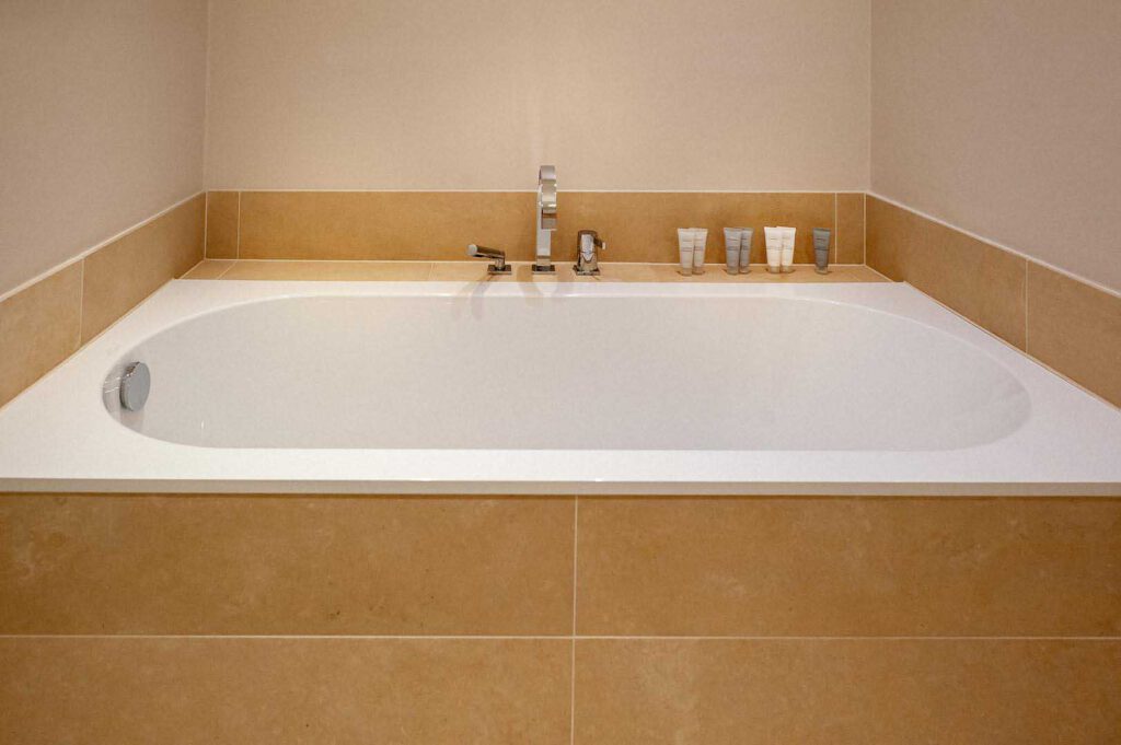 Badezimmer des Executive Apartment in den The Wellem Residences in Düsseldorf