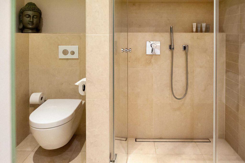 Badezimmer des Executive Apartment in den The Wellem Residences in Düsseldorf