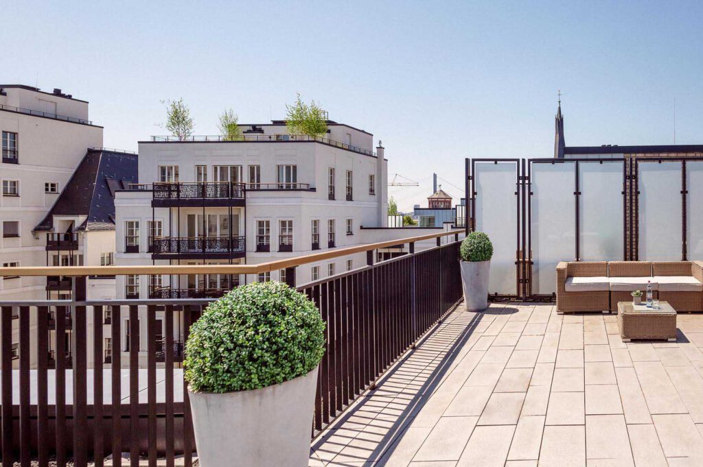 Dachterrasse des Executive Penthouse 2 Bedrooms in den The Wellem Residences in Düsseldorf