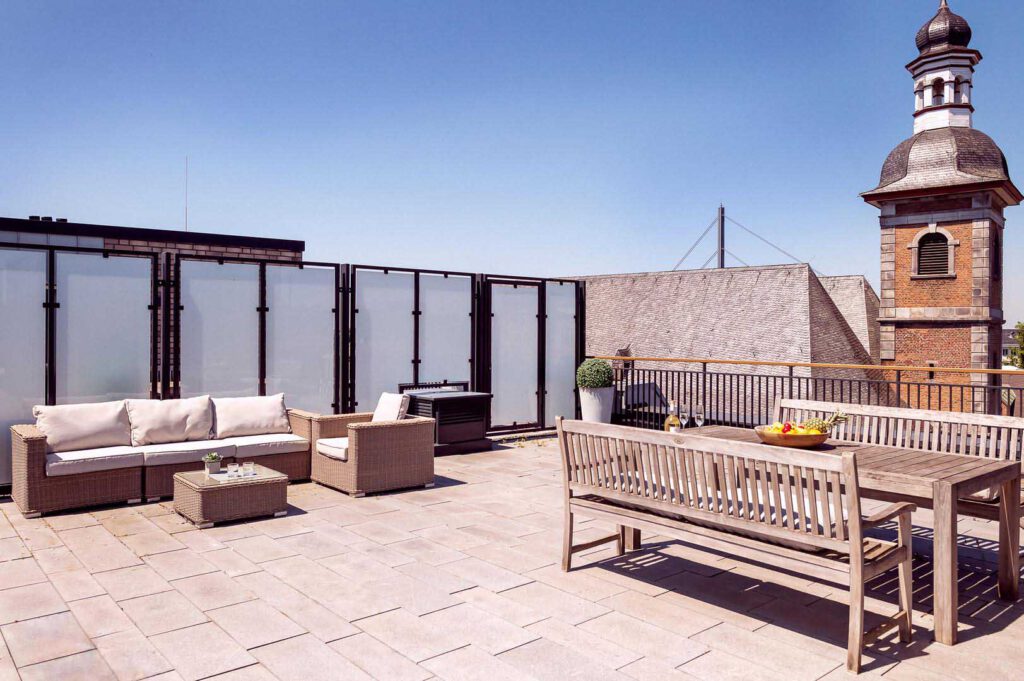 Dachterrasse des Executive Penthouse 2 Bedrooms in den The Wellem Residences in Düsseldorf