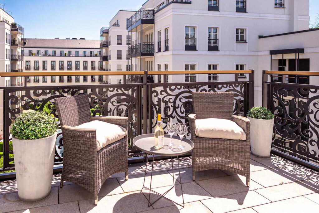 Balkon des Penthouses in den The Wellem Residences in Düsseldorf