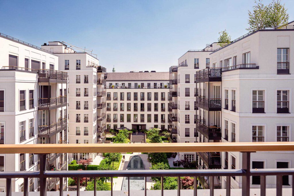 Ausblick des Penthouses in den The Wellem Residences in Düsseldorf